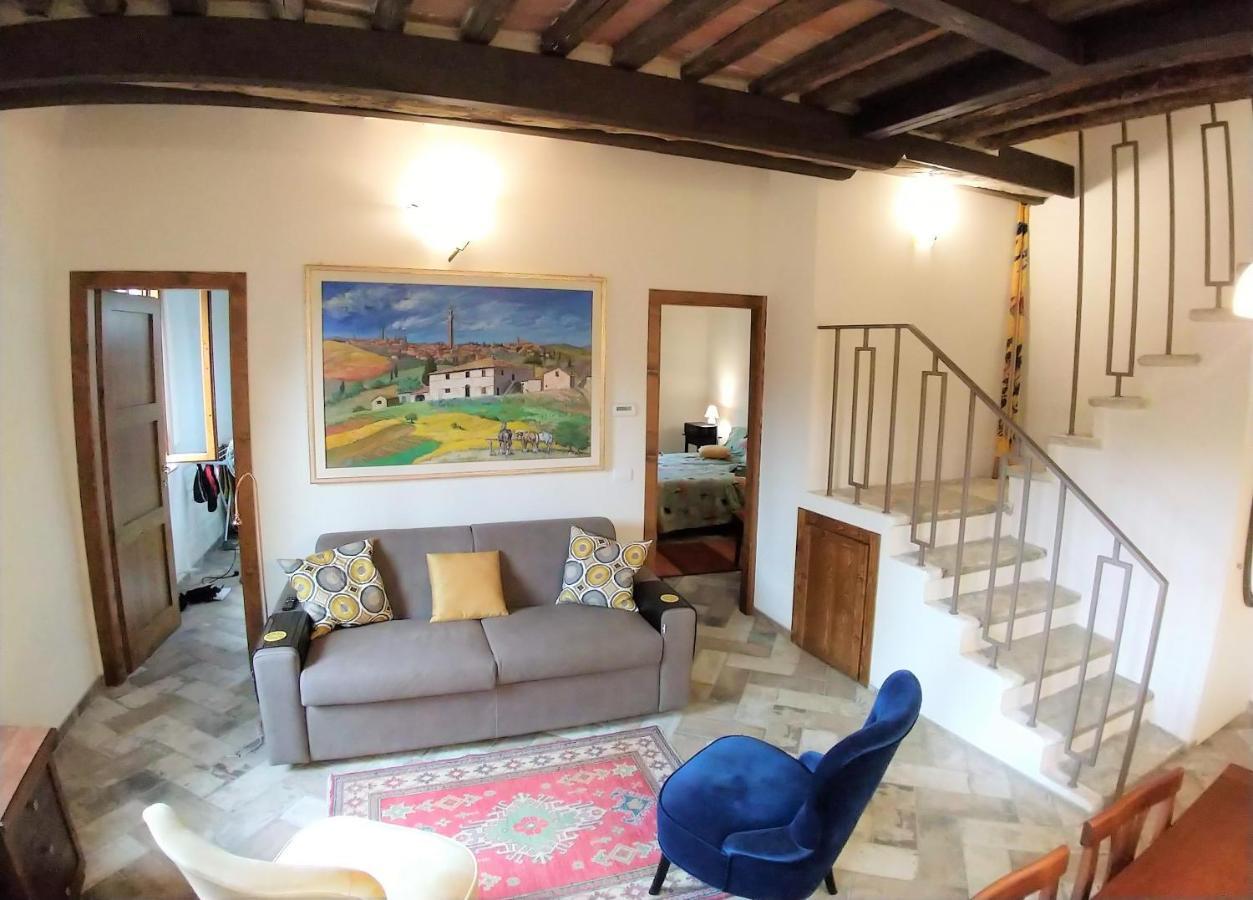 The Aerie - Il Nido Dell Aquila - 8bd Recentely Renovated Apartment Siena