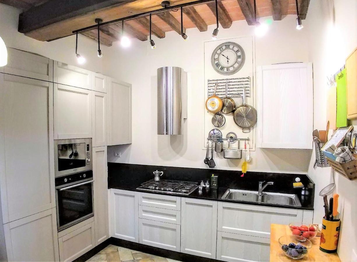 The Aerie - Il Nido Dell Aquila - 8bd Recentely Renovated Apartment
