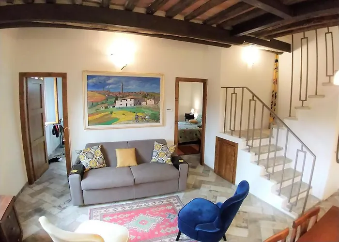 The Aerie - Il Nido Dell Aquila - Central 8Bd Recentely Renovated